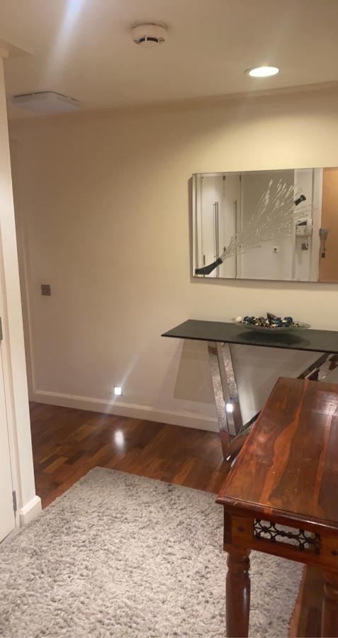 Medilon'S Apartments London Bagian luar foto
